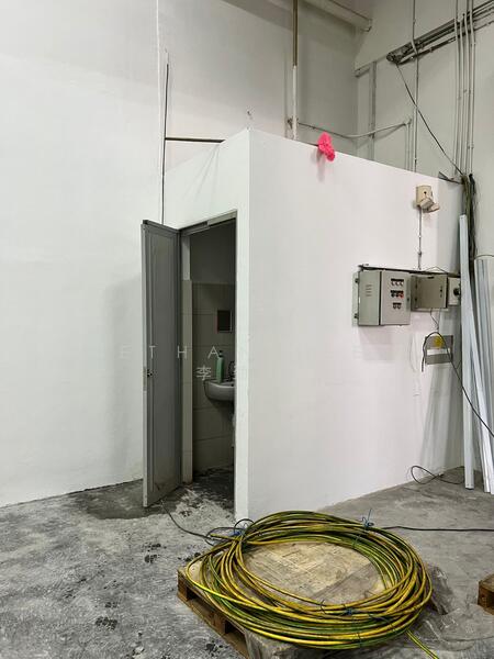 Ispace, 7 Soon Lee Street, 1,733 sqft, Factory / Workshop (B2) For Sale, by Ethan Lee 李劲汉, 24251890 - CommercialGuru.com.sg