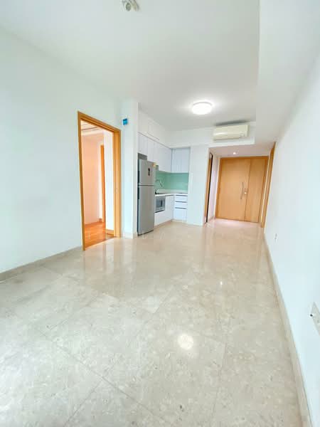 Eight Riversuites, 2 Whampoa East, 2 Bedrooms, 700 sqft, Condominium For Rent, by Stella Koh, 24252519 - PropertyGuru.com.sg