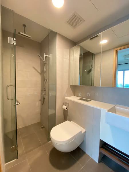 Eight Riversuites, 2 Whampoa East, 2 Bedrooms, 700 sqft, Condominium For Rent, by Stella Koh, 24252519 - PropertyGuru.com.sg