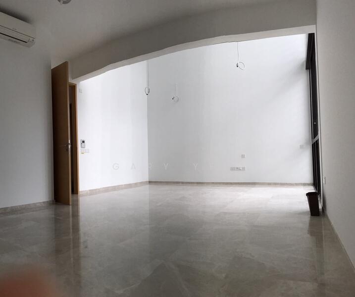 For Sale - The Crest