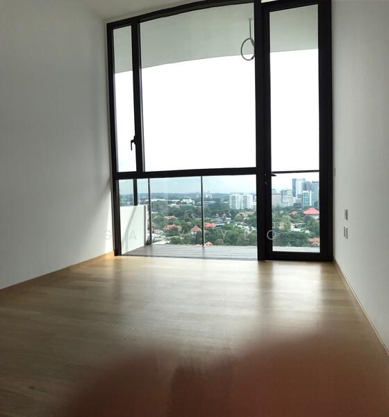 For Sale - The Crest