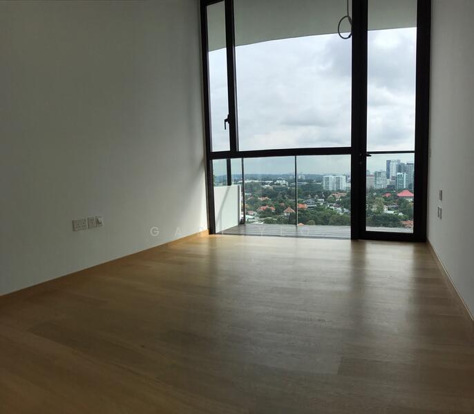 For Sale - The Crest