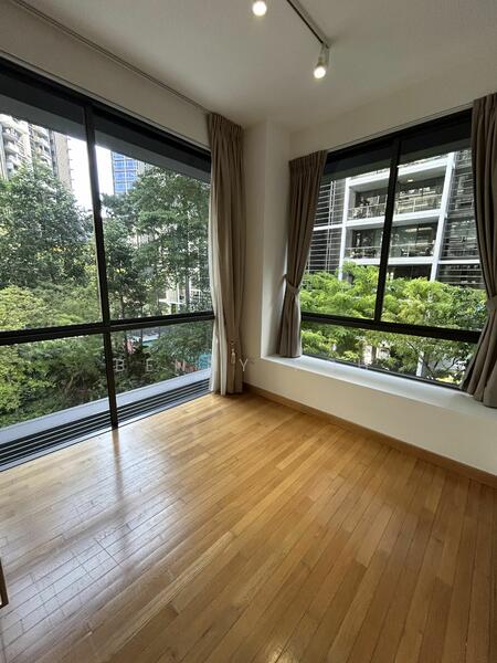 For Sale - Urban Suites @ Hullet Road