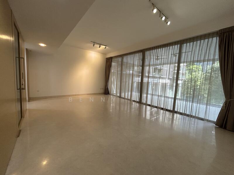 For Sale - Urban Suites @ Hullet Road