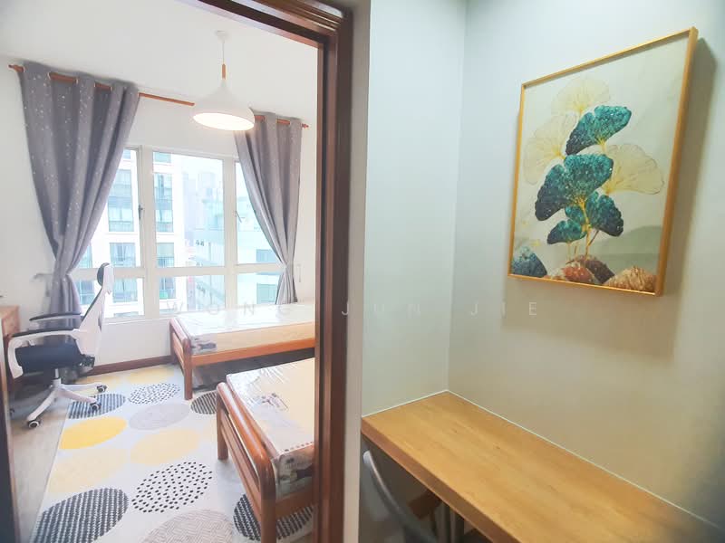 Burlington Square, 175 Bencoolen Street, 2 Bedrooms, 667 sqft, Apartment For Sale, by Wong Jun Jie, 24255976 - PropertyGuru.com.sg