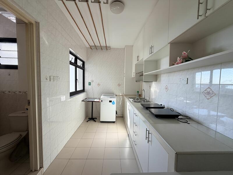 For Rent - 12 Cantonment Close