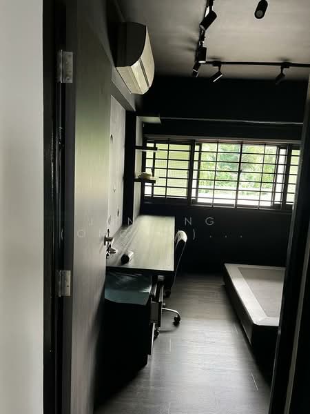 442B Fajar Road, 442B Fajar Road, Room Rental, 200 sqft, HDB Flat For Rent, by Jon Ong (Onglai) 王金祥, 24257515 - PropertyGuru.com.sg