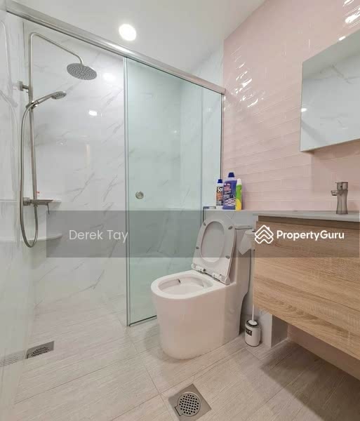 Common bathroom