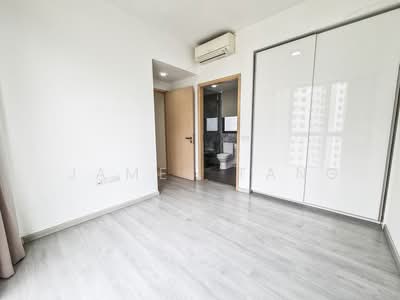 For Rent - The Luxurie