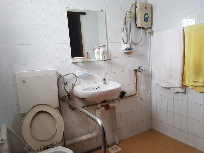 For Rent - 142 Petir Road