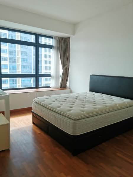 City Square Residences, 8 Kitchener Link, 3 Bedrooms, 1,216 sqft, Condominium For Rent, by Sharon Lee Lay Chin, 24259132 - PropertyGuru.com.sg