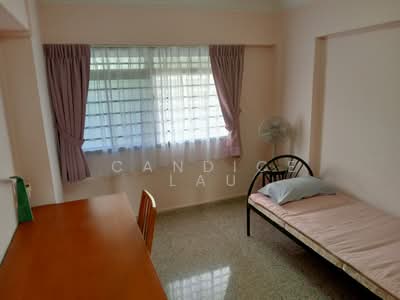 For Rent - 325 Sembawang Crescent