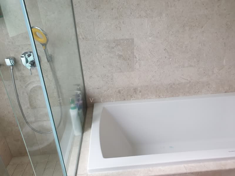 Pavilion Park, Pavilion Circle, 5 Bedrooms, 3,000 sqft, Terraced House For Rent, by Steven Chua, 24259996 - PropertyGuru.com.sg