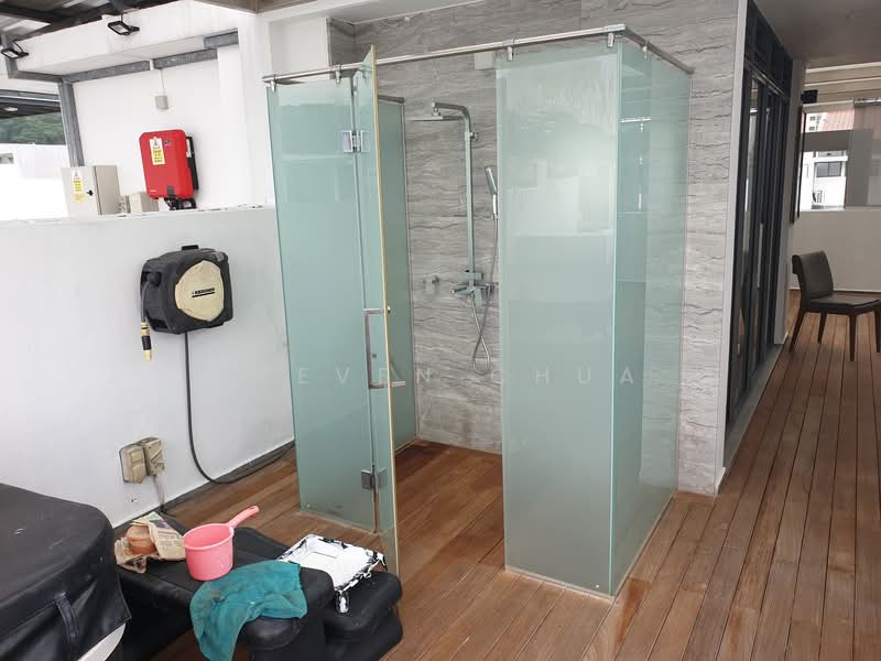 Pavilion Park, Pavilion Circle, 5 Bedrooms, 3,000 sqft, Terraced House For Rent, by Steven Chua, 24259996 - PropertyGuru.com.sg