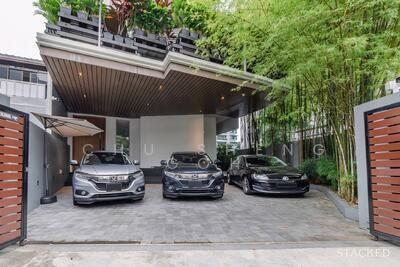 For Sale - Freehold Corner Terrace in the heart of Orchard