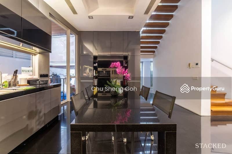 For Sale - Freehold Corner Terrace in the heart of Orchard