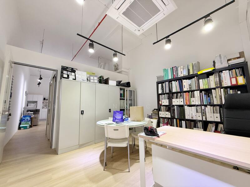Ubi Centre, 57 Ubi Avenue 1, 85 sqft, Light Industrial (B1) For Rent, by Sherwynn Chong, 24260712 - CommercialGuru.com.sg