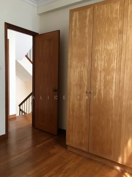 Kingsville, King's Drive, 5 Bedrooms, 2,850 sqft, Semi-Detached House For Rent, by Alice Yap, 24261110 - PropertyGuru.com.sg
