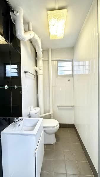 324 Bukit Batok Street 33, 324 Bukit Batok Street 33, 1 Bedroom, 731 sqft, HDB Flat For Rent, by Keith Tan 陈俊伟, 24261158 - PropertyGuru.com.sg