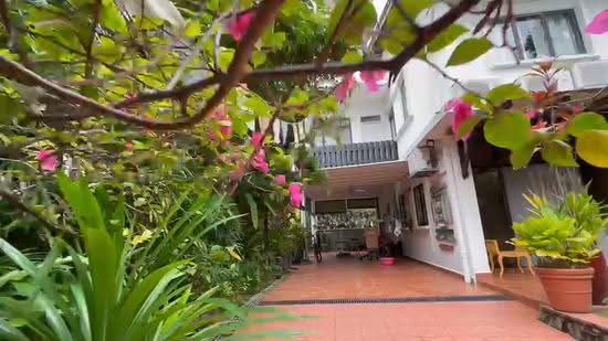 Lantana Avenue Semi D House close to Sixth Avenue Bukit Timah, Lantana Avenue, Tanglin / Holland / Bukit Timah, 4 Bedrooms, 2,200 sqft, Semi-Detached House For Rent, by Jennifer Quah, 24261407 - PropertyGuru.com.sg