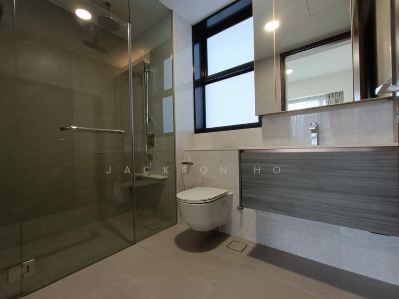 For Rent - Royalgreen