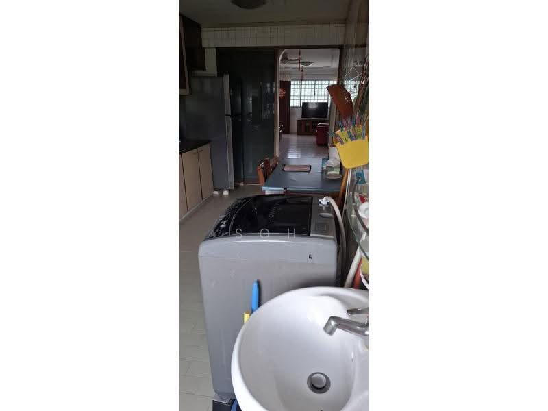 225 Bukit Batok Central, 225 Bukit Batok Central, Dairy Farm / Bukit Panjang / Choa Chu Kang, Room Rental, 200 sqft, HDB Flat For Rent, by Soh YK, 24261759 - Kitchen - PropertyGuru.com.sg
