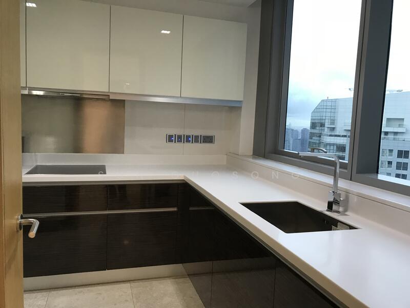 For Sale - Marina Bay Suites