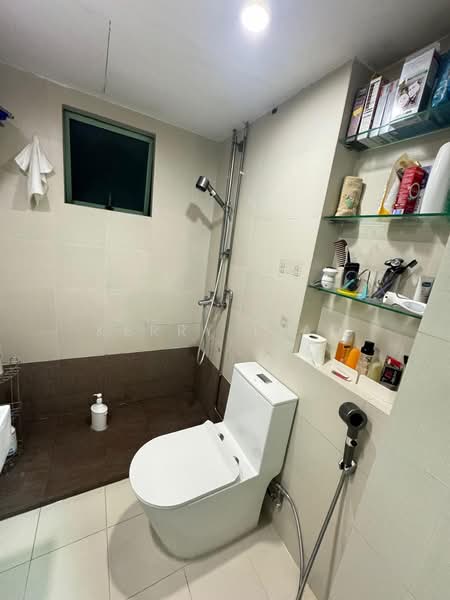 Hougang Green, 5 Buangkok Green, Room Rental, 200 sqft, Apartment For Rent, by Kerry Liao, 24266153 - PropertyGuru.com.sg