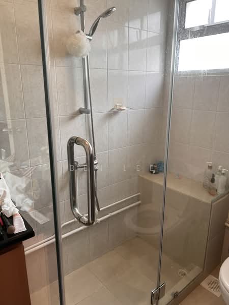 Namly Drive Bukit Timah Semi D house rent lease, Namly Drive, 3 Bedrooms, 3,500 sqft, Semi-Detached House For Rent, by Ben Lee, 24266533 - PropertyGuru.com.sg