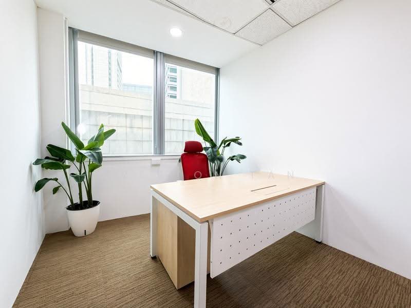 Royal Group Building, 3 Phillip Street, Boat Quay / Raffles Place / Marina, 1,292 sqft, Office For Rent, by Preston Tan, 24268640 - Study - CommercialGuru.com.sg