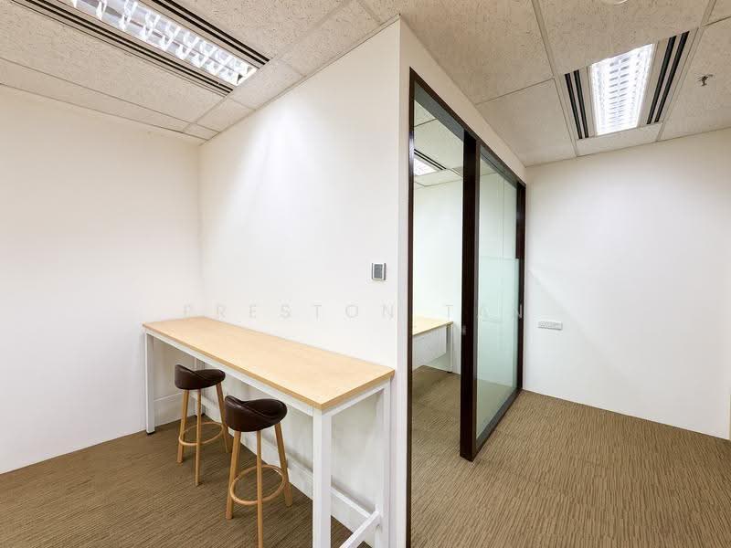 Royal Group Building, 3 Phillip Street, Boat Quay / Raffles Place / Marina, 1,292 sqft, Office For Rent, by Preston Tan, 24268640 - Interior - CommercialGuru.com.sg