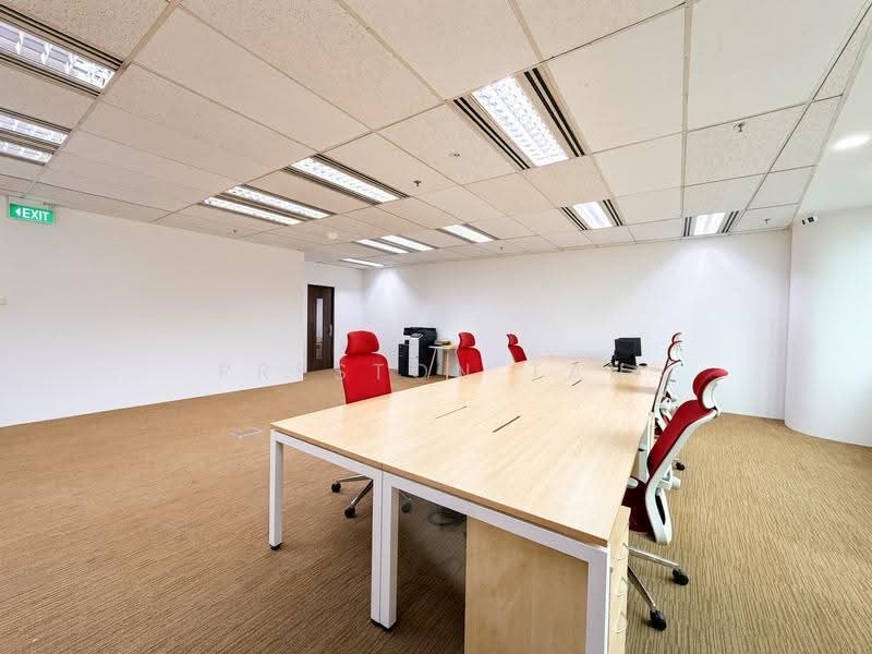 Royal Group Building, 3 Phillip Street, Boat Quay / Raffles Place / Marina, 1,292 sqft, Office For Rent, by Preston Tan, 24268640 - Interior - CommercialGuru.com.sg