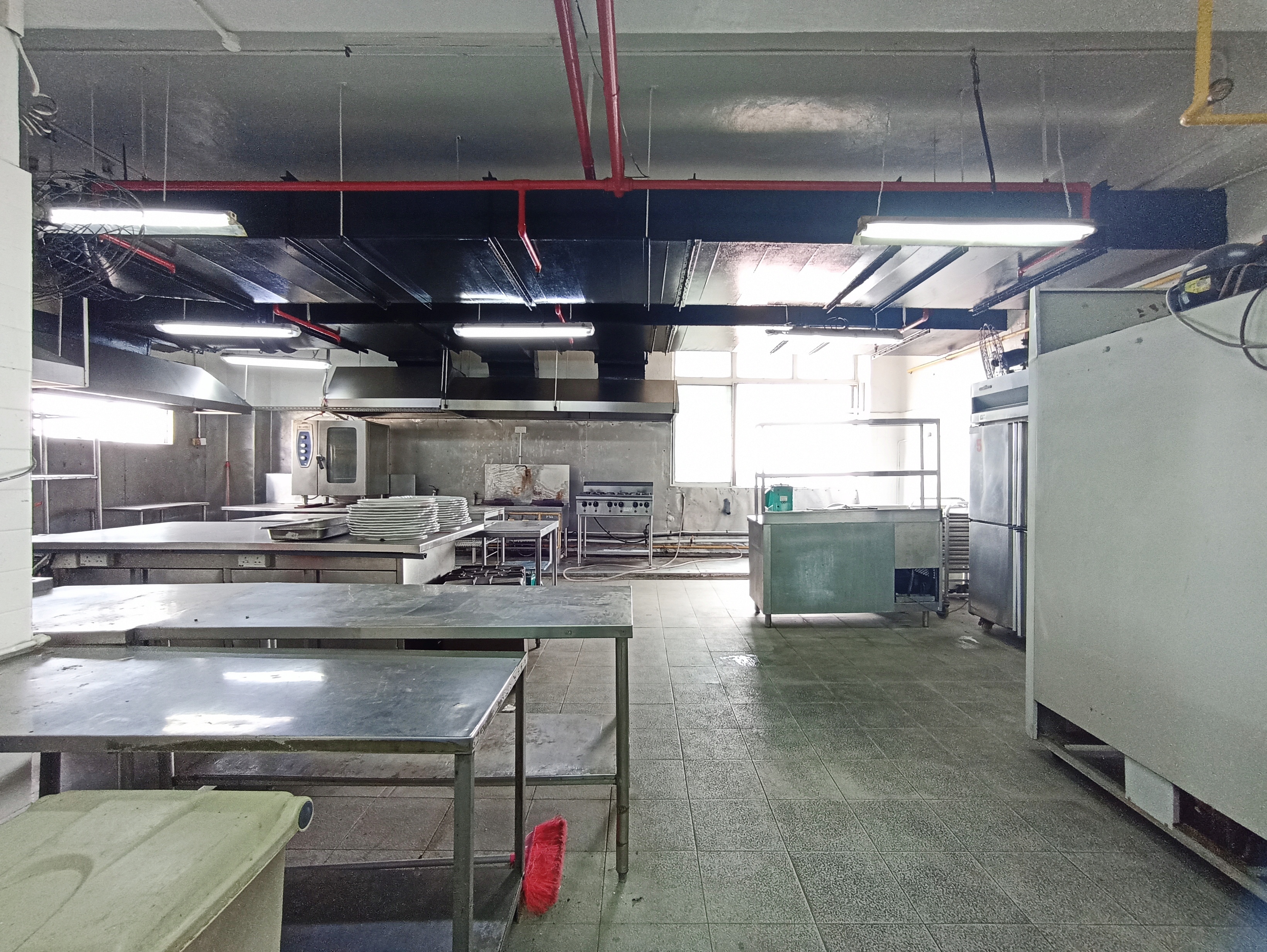 Chancerlodge Complex, 105 Sims Avenue, 850 sqft, Light Industrial (B1) For Rent, by Zheng Libin, 24268703 - CommercialGuru.com.sg