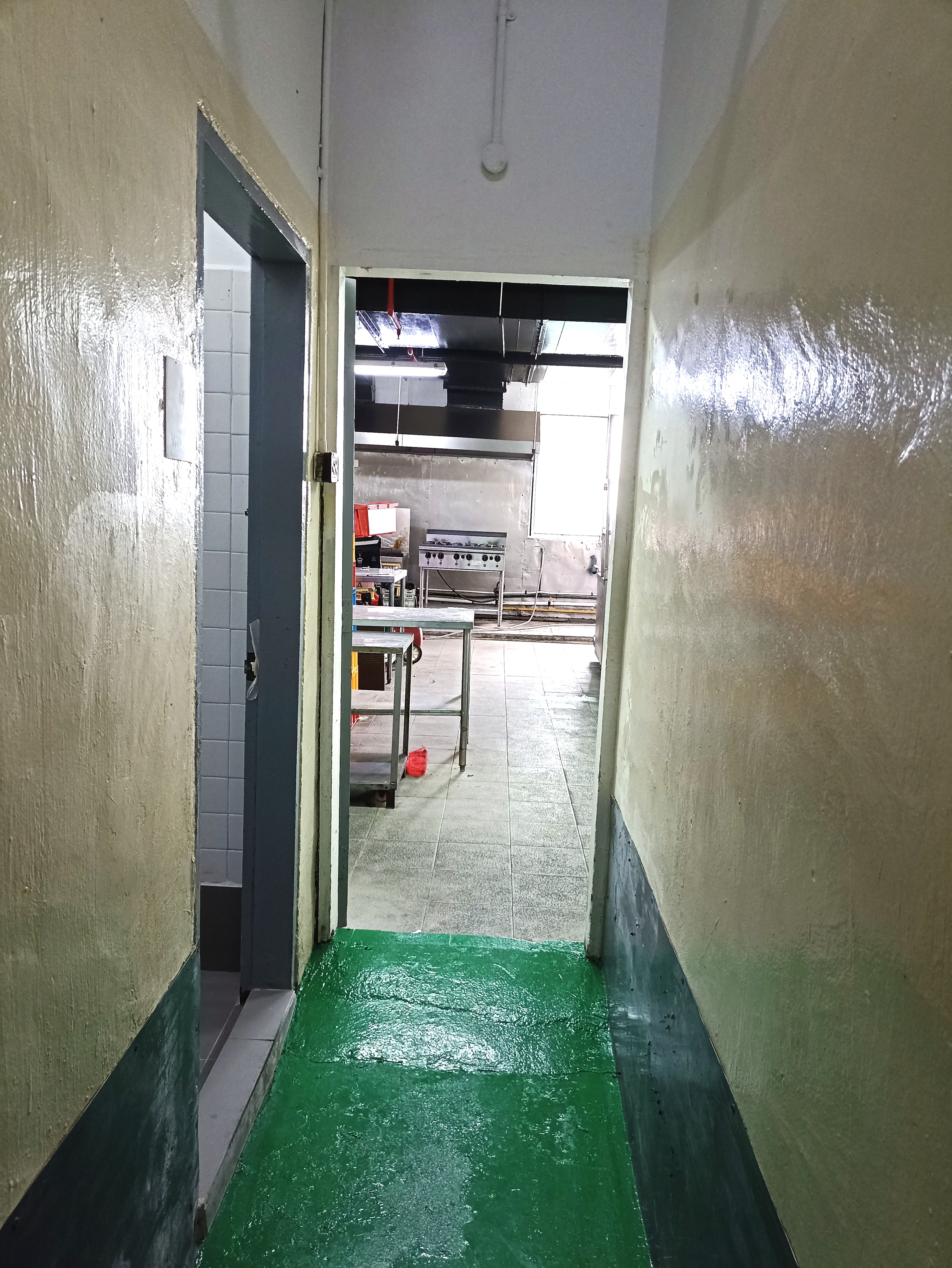 Chancerlodge Complex, 105 Sims Avenue, 850 sqft, Light Industrial (B1) For Rent, by Zheng Libin, 24268703 - CommercialGuru.com.sg