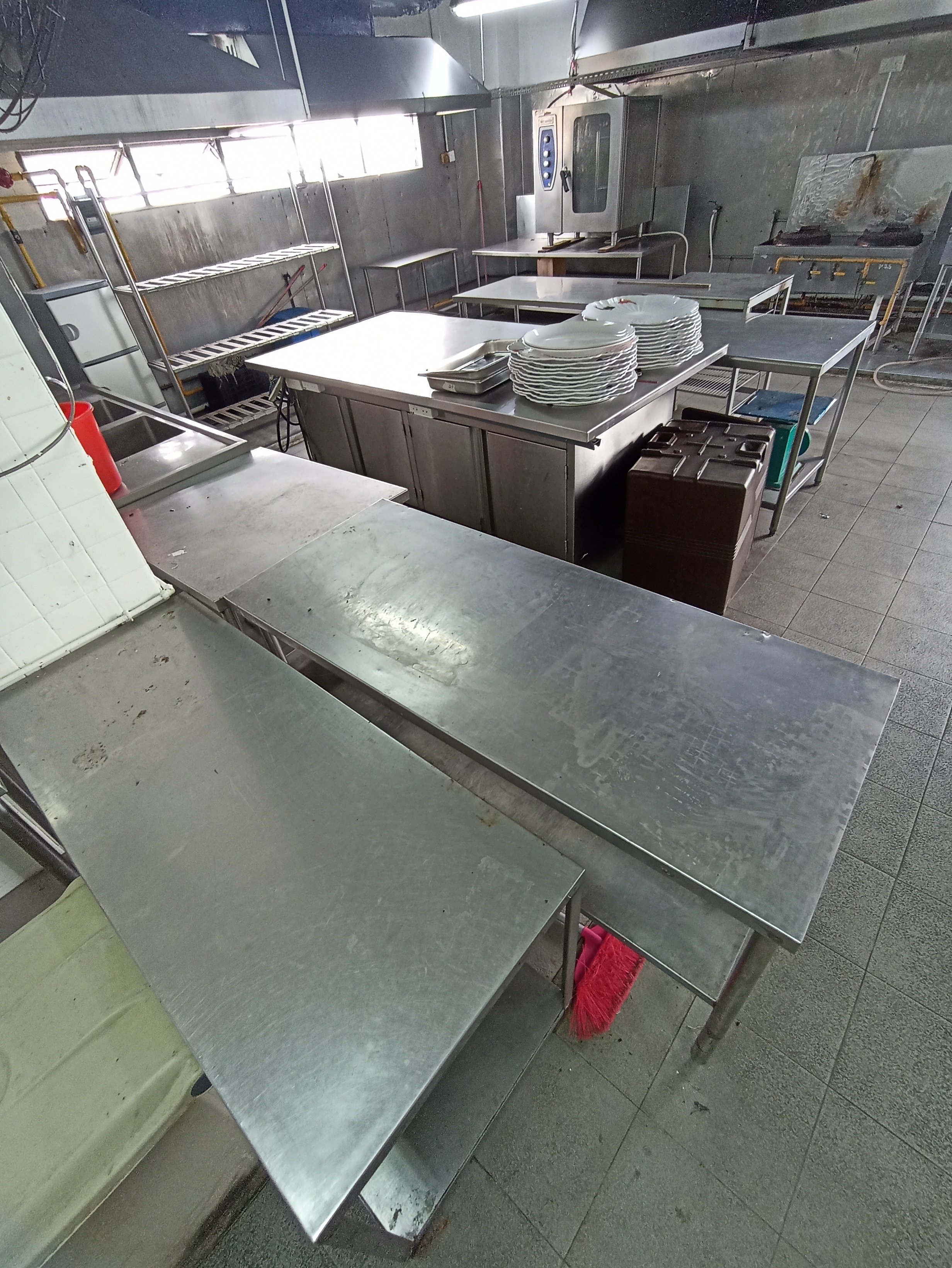 Chancerlodge Complex, 105 Sims Avenue, 850 sqft, Light Industrial (B1) For Rent, by Zheng Libin, 24268703 - CommercialGuru.com.sg