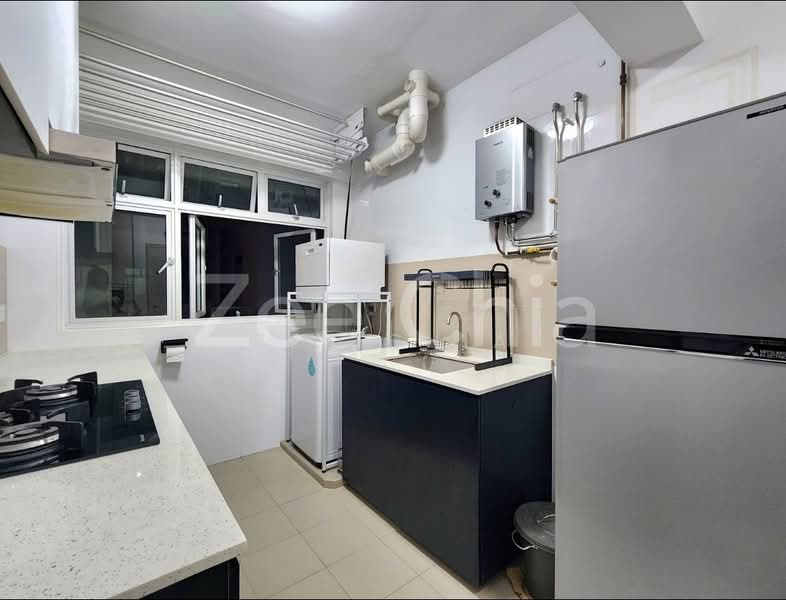 450D Bukit Batok West Avenue 6, 450D Bukit Batok West Avenue 6, 1 Bedroom, 409 sqft, HDB Flat For Sale, by Zee Chia, 24270676 - PropertyGuru.com.sg