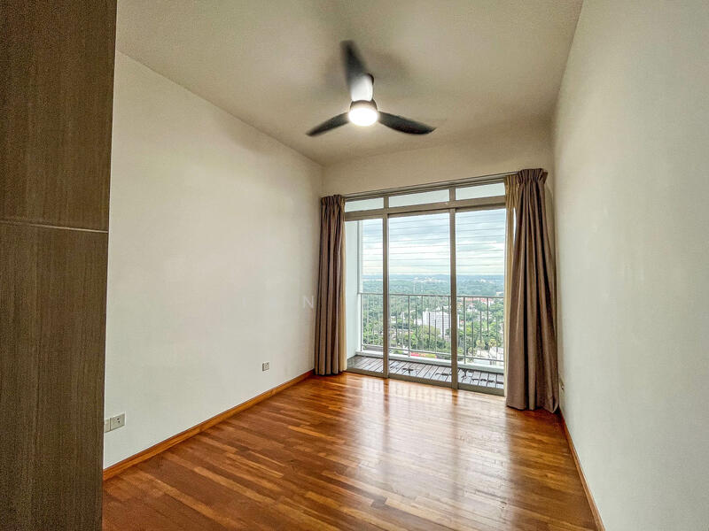 The Metropolitan Condominium, 8 Alexandra View, 4 Bedrooms, 1,744 sqft, Condominium For Rent, by Ian Low, 24270888 - PropertyGuru.com.sg