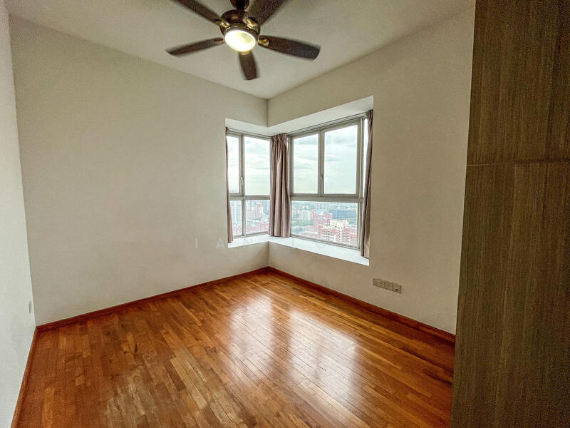 The Metropolitan Condominium, 8 Alexandra View, 4 Bedrooms, 1,744 sqft, Condominium For Rent, by Ian Low, 24270888 - PropertyGuru.com.sg