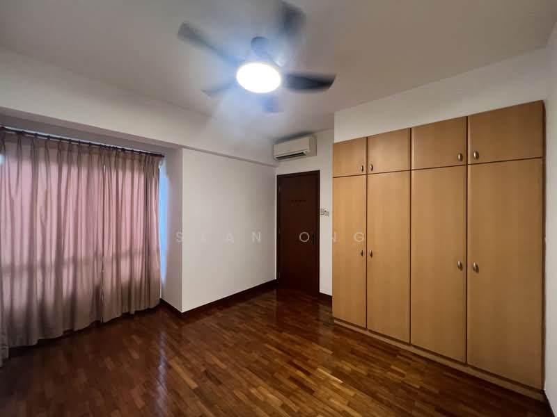 The Mayfair, 7 Jurong East Street 32, 2 Bedrooms, 926 sqft, Condominium For Rent, by Sean Ong, 24271200 - PropertyGuru.com.sg