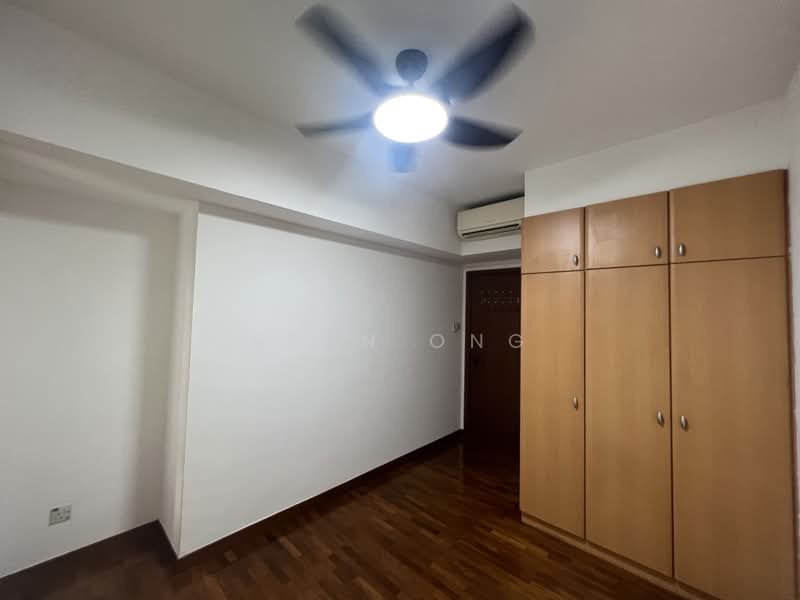 The Mayfair, 7 Jurong East Street 32, 2 Bedrooms, 926 sqft, Condominium For Rent, by Sean Ong, 24271200 - PropertyGuru.com.sg