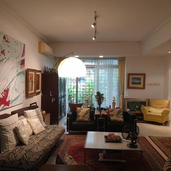 Inter Terrace Greenridge Crescent Terraced House For Sale at S