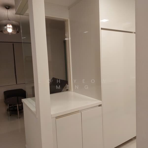 One Shenton, 1 Shenton Way, 1 Bedroom, 614 sqft, Apartment For Rent, by Loh Yeow Meng, 24271717 - PropertyGuru.com.sg