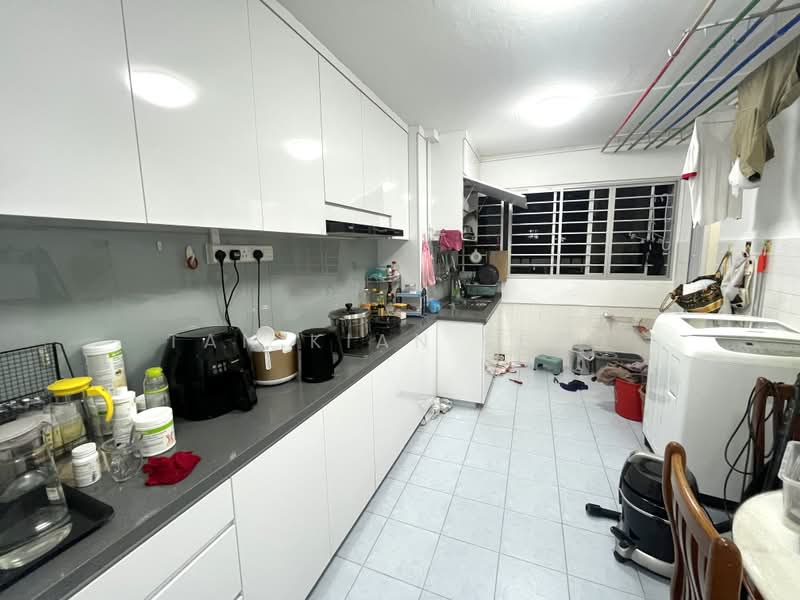 135 Bukit Batok West Avenue 6, 135 Bukit Batok West Avenue 6, Room Rental, 160 sqft, HDB Flat For Rent, by Tan Kian Seng, 24271880 - PropertyGuru.com.sg