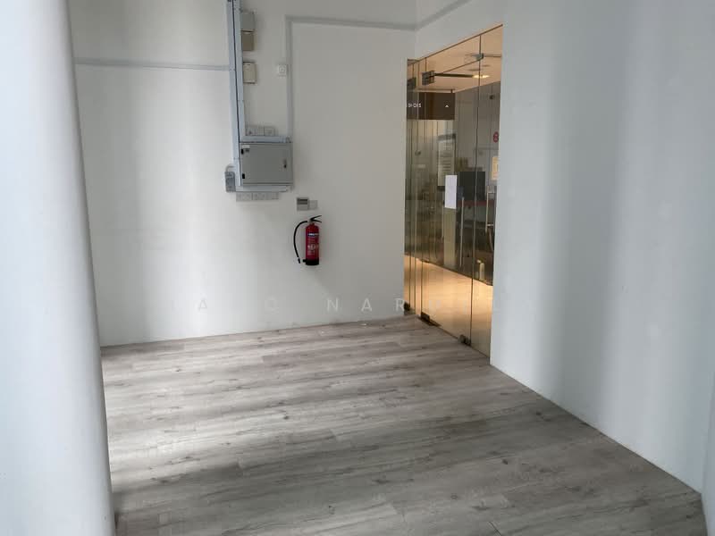 Oxley Tower, 138 Robinson Road, 205 sqft, Mall Shop For Rent, by Marc Narulla, 24272386 - CommercialGuru.com.sg