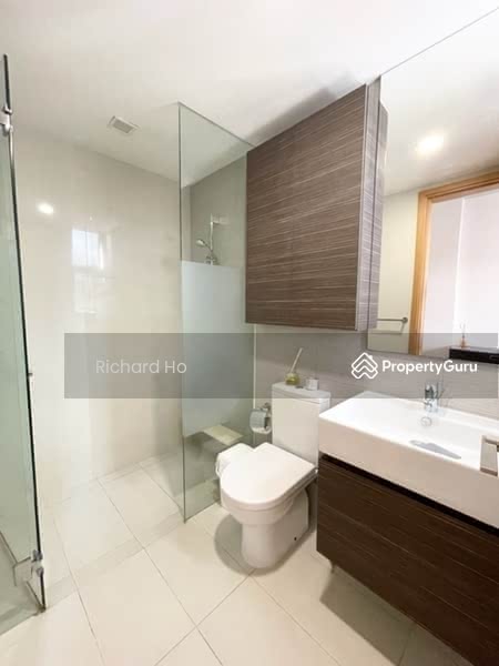 For Rent - Prive