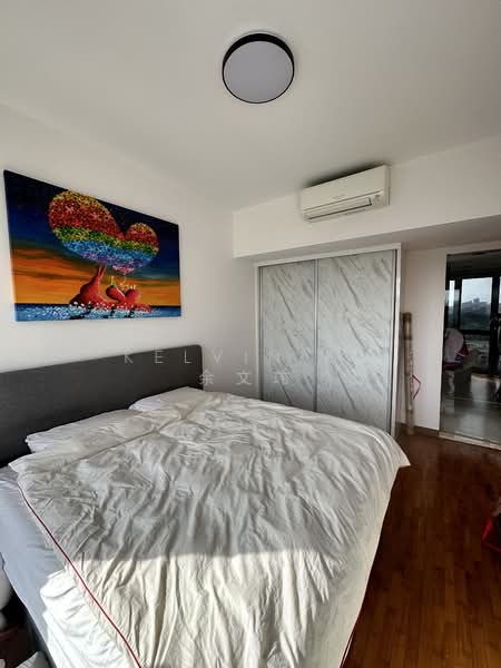 Seahill, 119 West Coast Crescent, 2 Bedrooms, 861 sqft, Condominium For Rent, by Er Wei, 24273609 - Master Room , king size bed and mattress  - PropertyGuru.com.sg