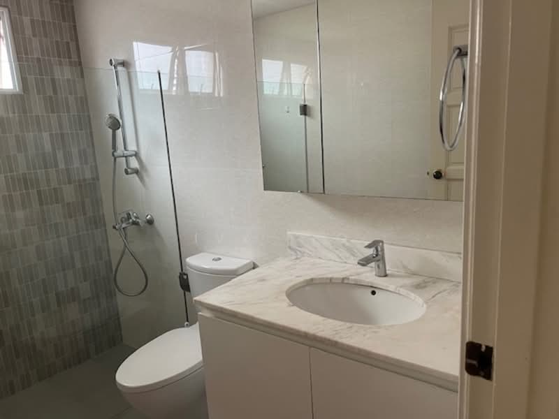 Euro-Asia Court, 5 River Valley Close, 3 Bedrooms, 1,500 sqft, Apartment For Rent, by Ivy Teo, 24273766 - PropertyGuru.com.sg