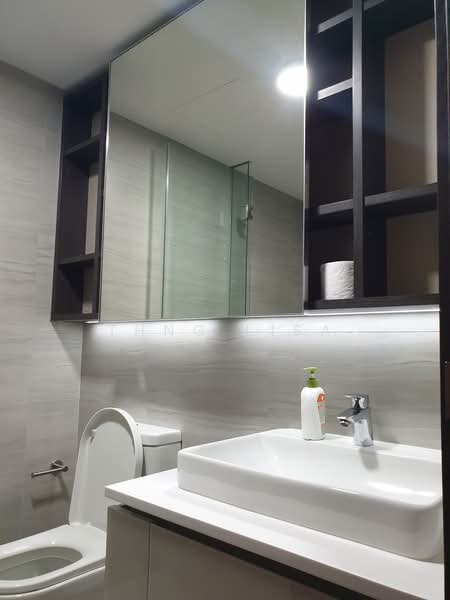 Lake Grande, 8 Jurong Lake Link, 2 Bedrooms, 800 sqft, Condominium For Rent, by Thng Lisa, 24273806 - PropertyGuru.com.sg