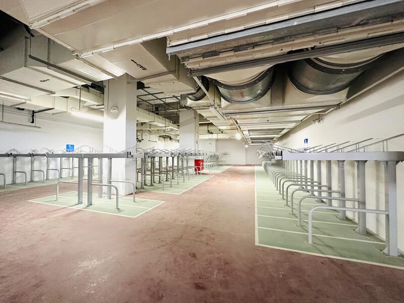 HIGH CEILING AIRCON BUSINESS Space with Office Setting, Lobby Frontage, Courtyard near MRT, Size: 3000 to 10,000 sqft. Contact: +65-96881177, 4,300 sqft, Factory / Workshop (B2) For Rent, by ADRIAN, 24275430 - CommercialGuru.com.sg