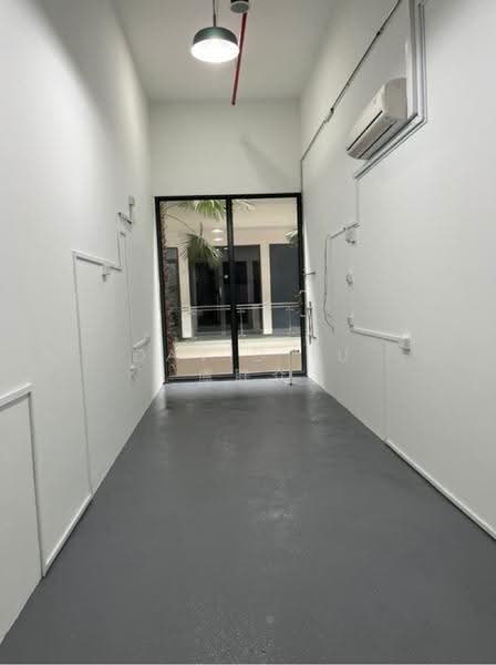 The Promenade @ Pelikat, 189 Jalan Pelikat, Hougang / Punggol / Sengkang, 258 sqft, Shop / Shophouse For Rent, by David Yu, 24275503 - CommercialGuru.com.sg